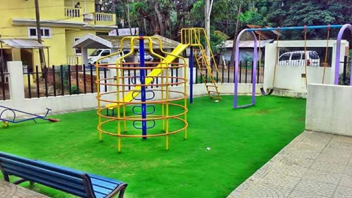 Beautiful 1 BHK With Pool Wi-Fi Cooking Gas Gym Caretakers Apartment Old Goa Exterior photo