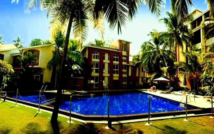 Beautiful 1 BHK With Pool Wi-Fi Cooking Gas Gym Caretakers Apartment Old Goa Exterior photo